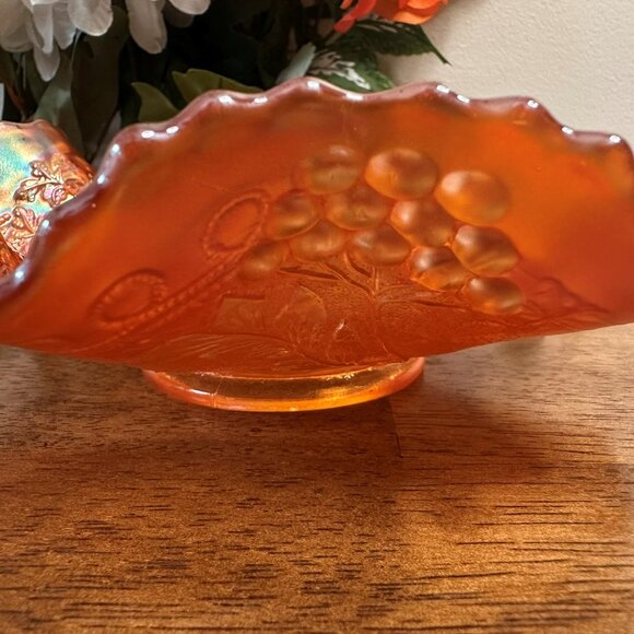Fenton Leaf Chain Marigold Carnival Glass Bowl Vintage Iridescent‎ Ruffled Edge - Picture 2 of 6